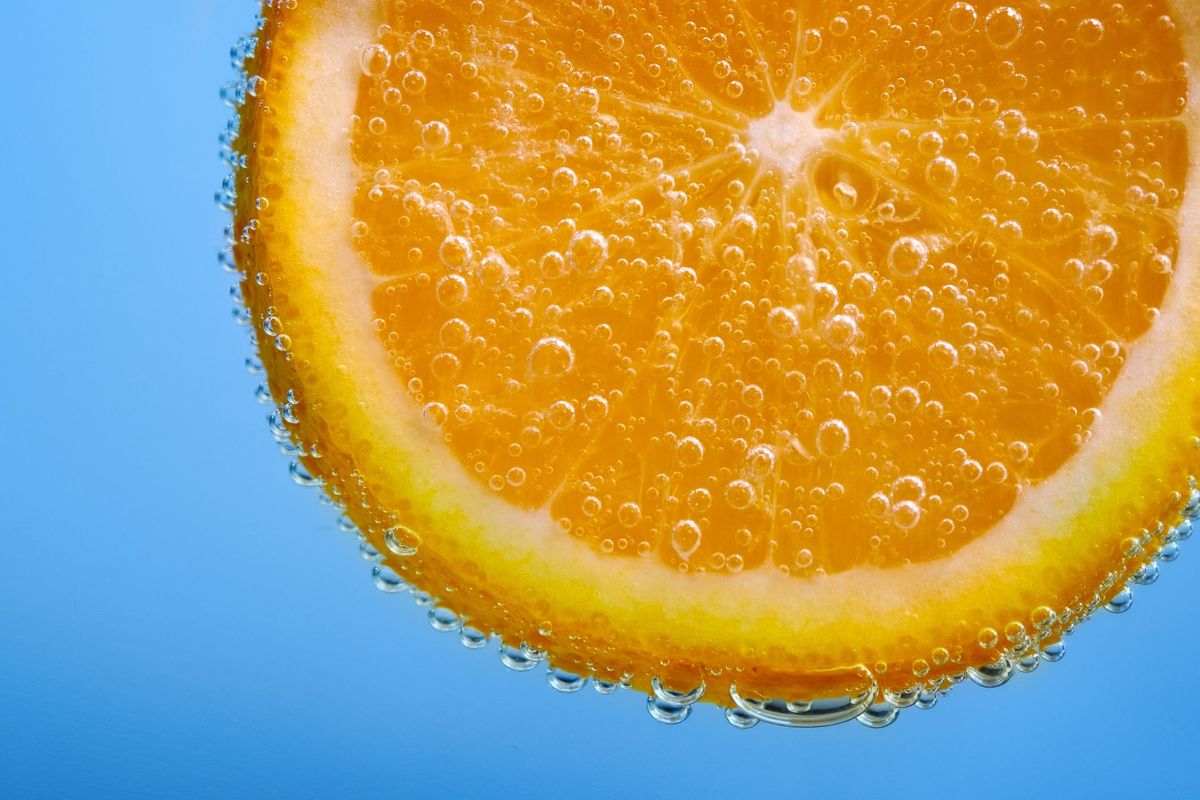 I benefici della vitamina C in dosi elevate