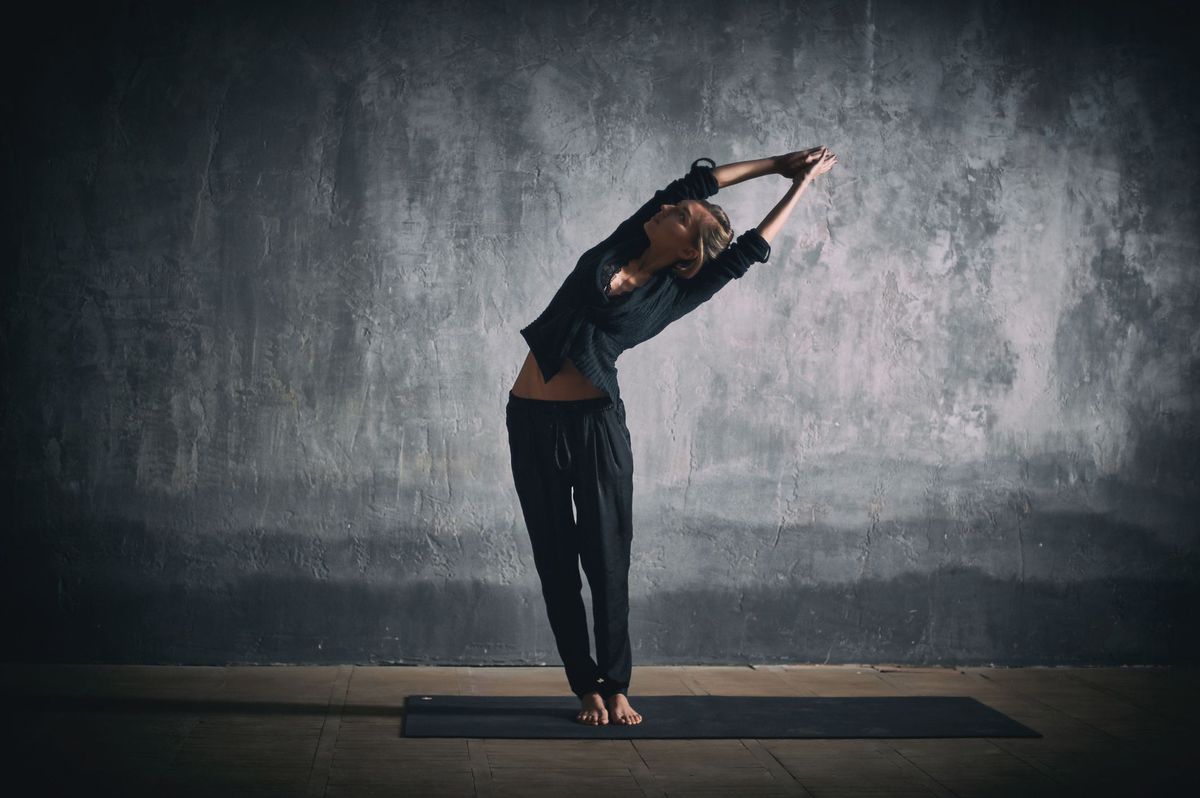 Fácil Yoga Asanas Básico para todos os níveis