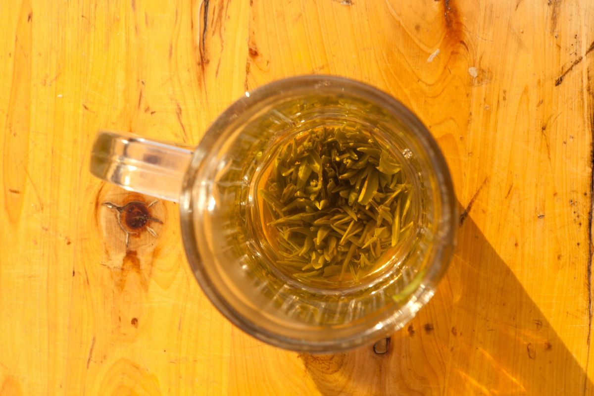 Vlastnosti a vlastnosti žlutého čaje