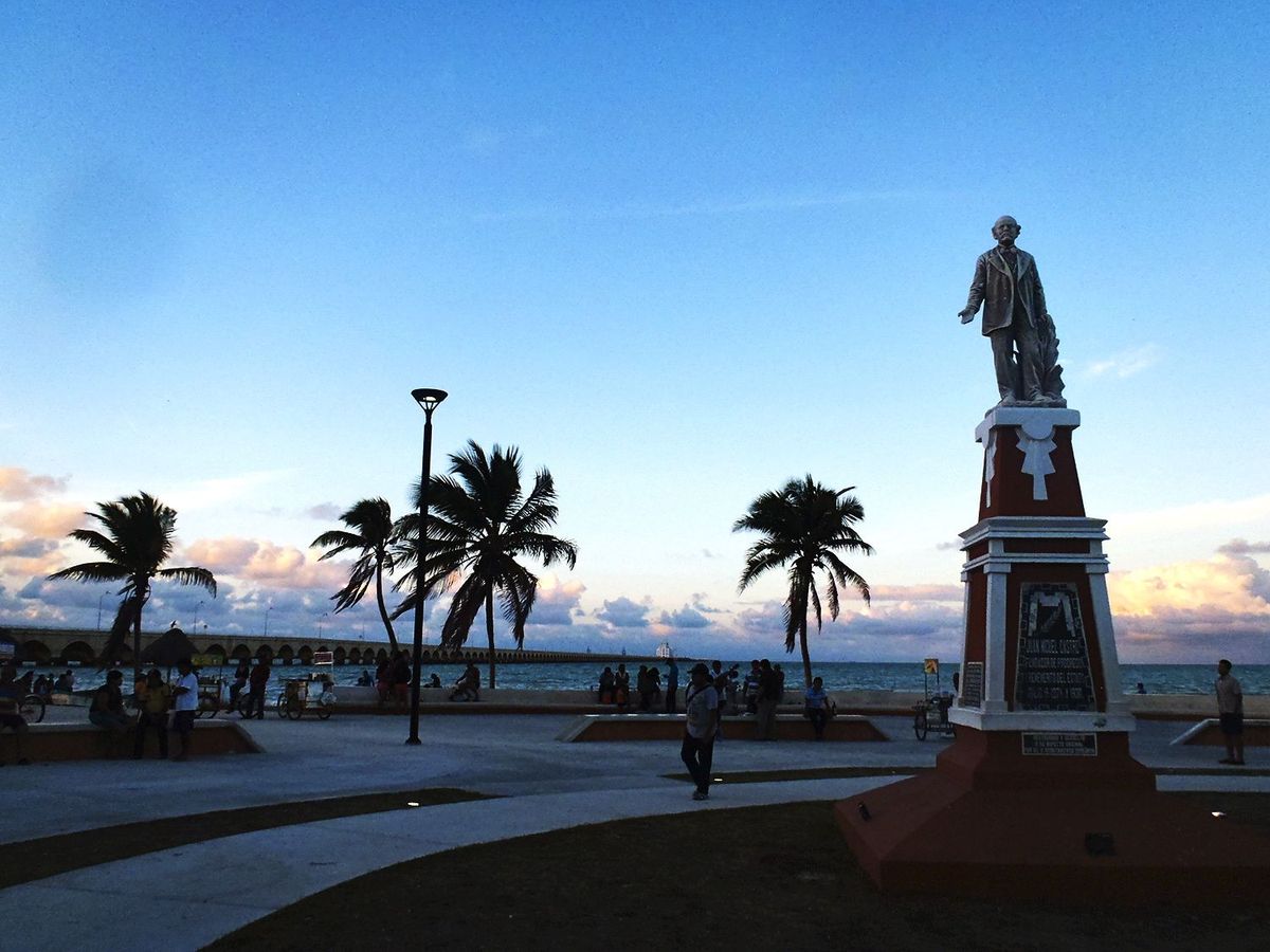 Puerto Progreso město, které svede Mexický záliv z Yucatanu