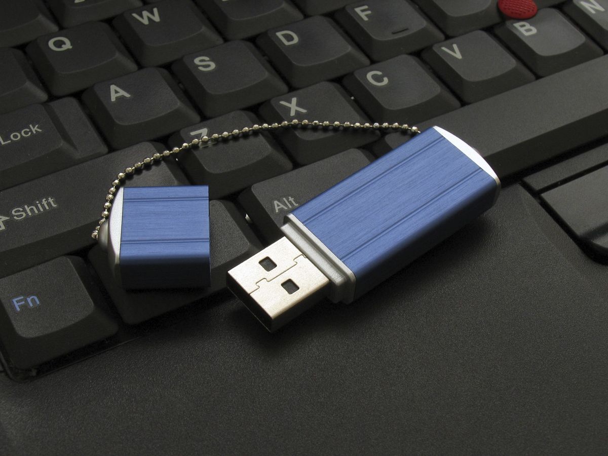 USB Stick с коннектором